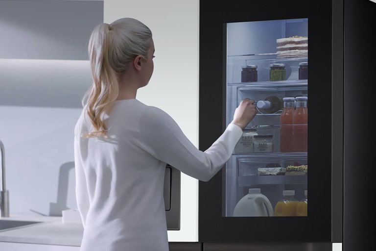 全景透视窗 灵动唤醒，透视随心