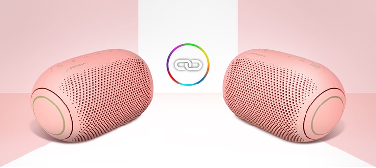 两个 LG XBOOM Gos 放在白色背景中，中间有一个环形图标。