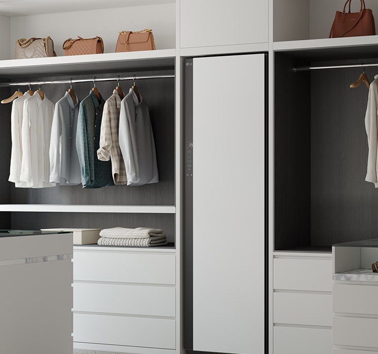 Fresh converter area inside the refrigerator.