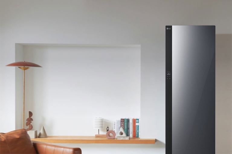 Big freezing zone area inside the refrigerator.