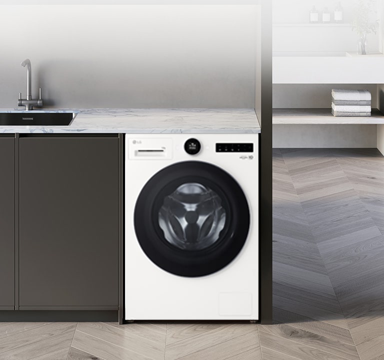 空间里有一台洗衣机。