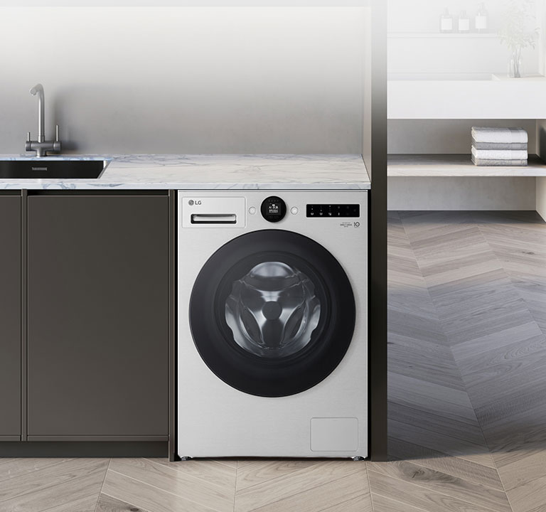 空间里有一台洗衣机。