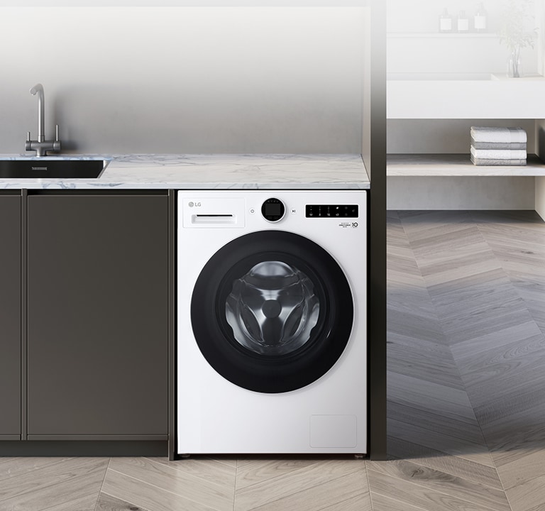 空间里有一台洗衣机。