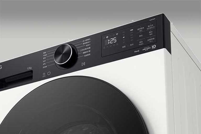 它显示了洗衣机的外观。