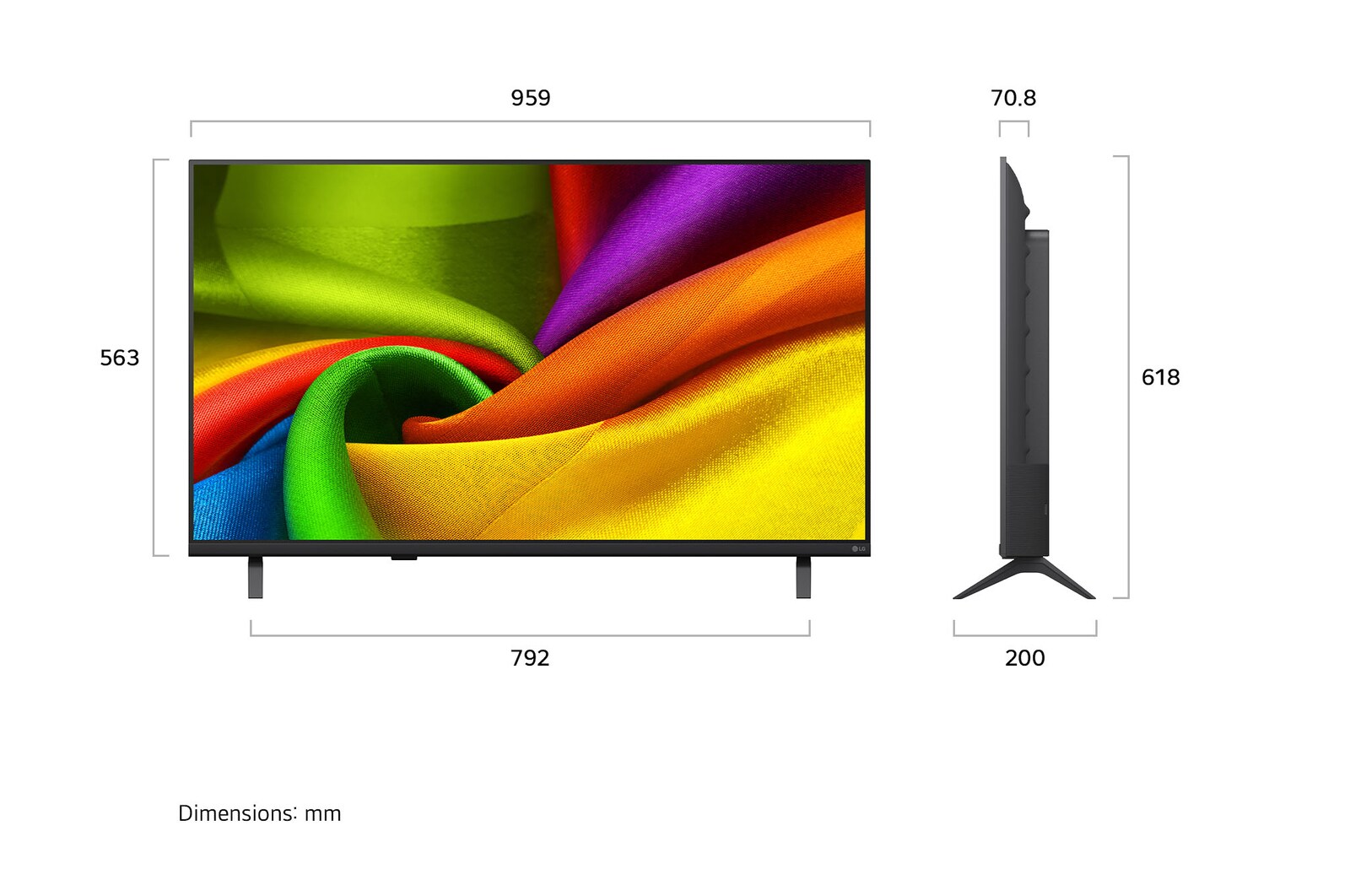 Das LG NANO 4K UHD AI NU85, gezeigt in Vorder- und Seitenansicht, verfügt über ein 43-Zoll-Display mit einer Bildschirmbreite von 959 mm, einer Bildschirmhöhe von 563 mm, einer Höhe von 618 mm mit Standfuß, einer Profiltiefe von 70,8 mm und einer Standfläche von 792 x 200 mm.
