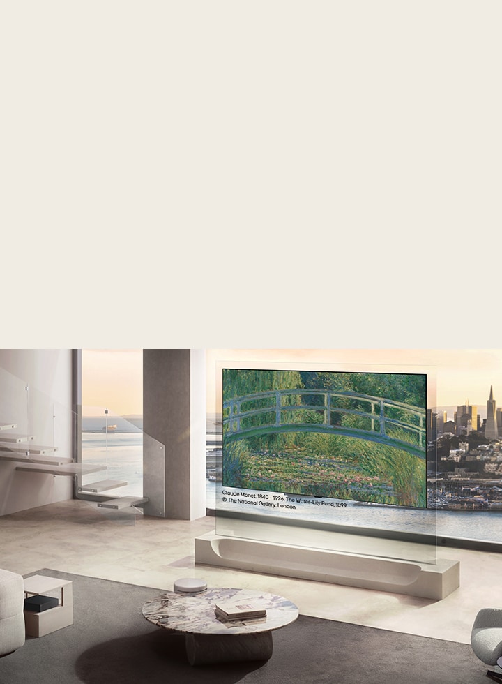 Der LG OLED evo AI W6 Wallpaper TV mit LG Gallery+ ist in einem modernen, in Weißtönen gehaltenen Wohnzimmer an der Wand montiert und zeigt Claude Monets „Das Seerosenbecken“, wodurch der Raum in eine persönliche Galerie mit kuratierten Kunstwerken verwandelt wird.