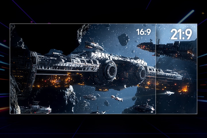 Een ruimtegevecht op een LG UltraGear-scherm laat zien hoe de beeldverhoudingen verschillen. Je ziet het smallere 16:9-beeld naast het bredere 21:9-beeld, waar je meer van de enorme ruimteschepen en de asteroïden eromheen kunt zien.