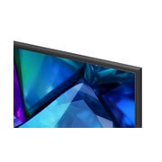 A LG Mini RGB evo AI MRGB85 com Ultimate Gameplay exibe uma cena de corrida vibrante e em alta velocidade com uma imagem de comparação desfocada destacando o Motion Booster 288, além de suportar 144Hz, VRR, AMD FreeSync, ALLM, HGiG e GeForce NOW.