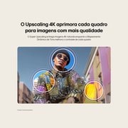 Uma LG QNED AI QNED70 Mini LED com 4K Super Upscaling e Dynamic Tone Mapping mostra uma cena externa em ângulo baixo de um homem entre prédios coloridos, enquanto a IA reconhece a cena e otimiza cada quadro para a resolução 4K.