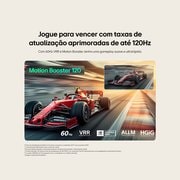 A LG QNED evo AI QNED80 Mini LED apresenta o AI Hub para personalização, com um ícone de IA acima do controle remoto, cercado por rótulos para Multi AI Search, AI Concierge, AI Voice ID com My Page, AI Chatbot, AI Picture Wizard e AI Sound Wizard.