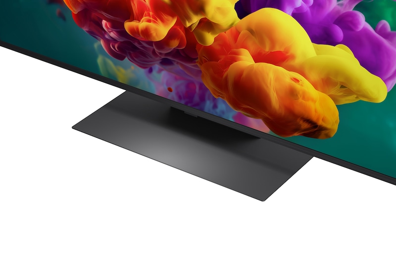 LG QNED evo AI QNED87/86/85 Mini LED s technologií Dynamic QNED Color Pro vyplňuje obrazovku živými, plynulými záblesky barevného pohybu připomínajícího malbu a předvádí vylepšenou barevnou živost certifikovanou pro 100% objem barev.