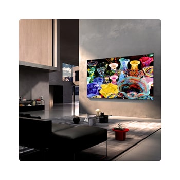 Das LG Mini RGB evo AI MRGB85 ist in einem geräumigen, modernen Wohnbereich an der Wand montiert und zeigt ein lebendiges abstraktes Kunstwerk mit wirbelnden, bunten Elementen.