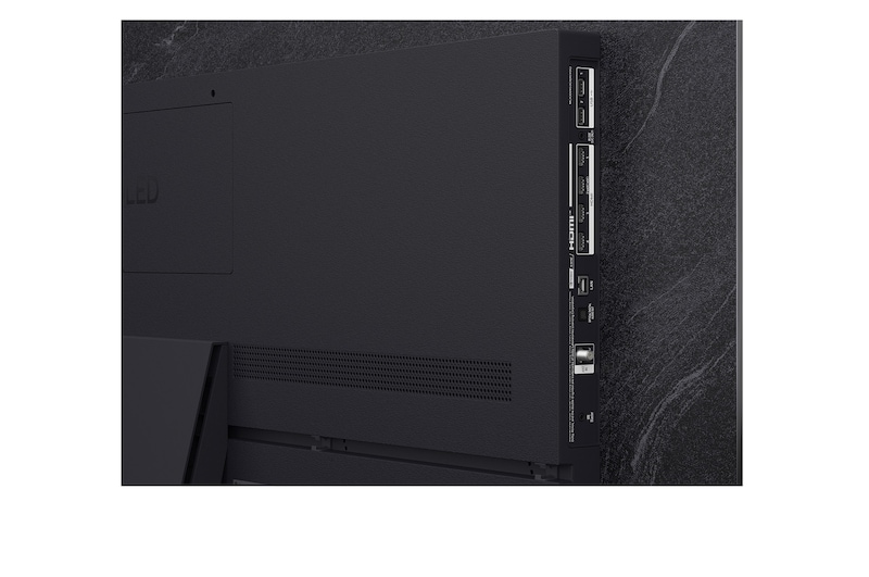 OLED83C67LA