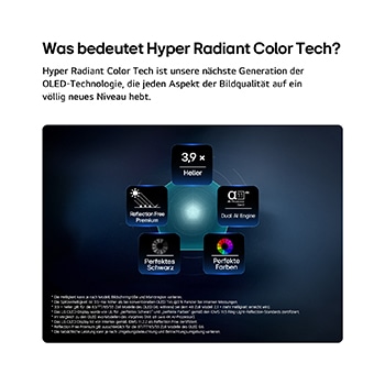 Der LG OLED evo AI G6 mit Brightness Booster zeigt eine dunkle Szene, in der ein prächtig beleuchteter Pfau sein strahlendes, leuchtendes Gefieder entfaltet, und liefert hellere Highlights mit verbesserten Details und beeindruckendem Kontrast.