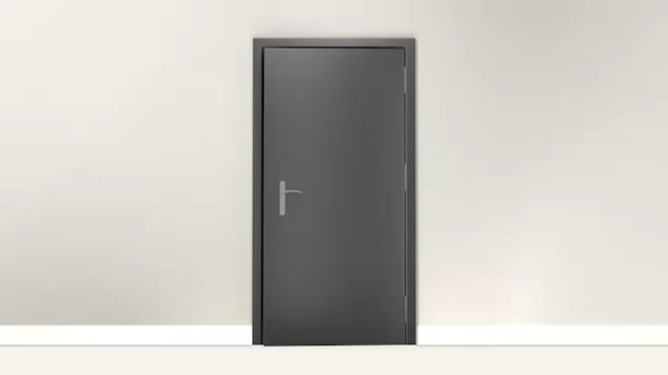 Puerta cerrada que muestra la comprobación de acceso para garantizar que el frigorífico combi puede atravesar el espacio de entrada para la instalación.