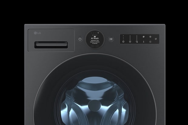 Primer plano del panel de control de lavadora LG que detecta el nivel de carga de la colada	
