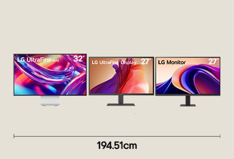 Configuración de triple monitor con pantallas de 32 pulgadas 6K, 27 pulgadas 4K UHD y 27 pulgadas QHD para un flujo de trabajo creativo profesional, con un ancho de escritorio de 194,51 cm.