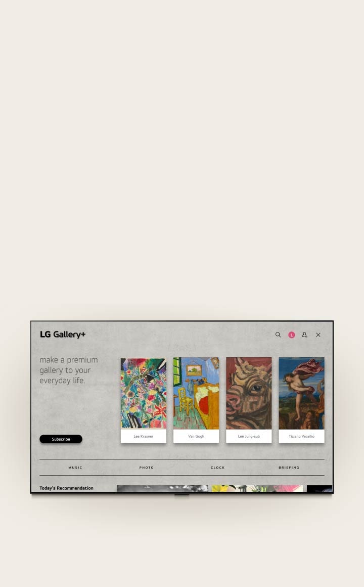 LG QNED evo AI QNED90 muestra la interfaz gris LG Gallery+ con un menú de selección de música y temas, pasando de seleccionar preferencias a crear Mi Álbum y mostrar ilustraciones seleccionadas.