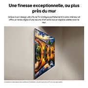 La LG OLED evo AI G6, présentée de côté, met en valeur son design Flush Fit Gallery avec une fixation murale sans écart, affichant une scène nocturne d’un pont éclairé avec des reflets sur l’eau.