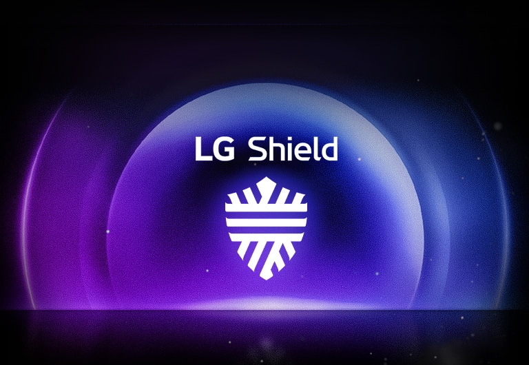 LG AI 電視配備 LG Shield,以盾牌圖示呈現於散發紫藍色燈光效果的發光球體中,背景為深色。
