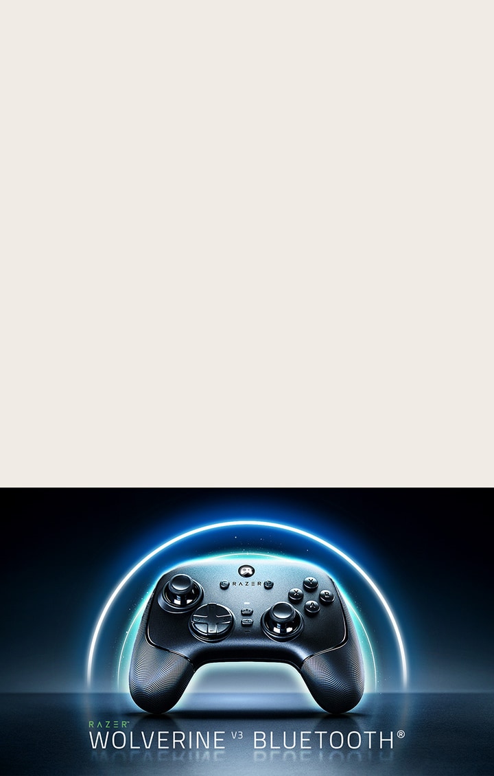 На экране LG Mini RGB evo AI MRGB85 с Bluetooth Ultra Low Latency показан беспроводной игровой контроллер с надписью «Razer Wolverine V3 Bluetooth», что указывает на оптимизированную поддержку контроллеров Bluetooth для игры без задержек.