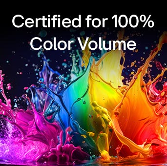 LG QNED AI QNED70 Mini LED med Dynamic QNED Color fyller skärmen med intensiva, flytande skurar av mångfärgade, målarfärgsliknande rörelser som lyfter fram förbättrad färgintensitet certifierad för 100 % färgvolym.