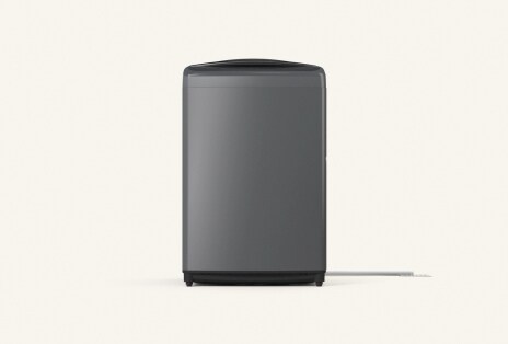 左側圖示顯示兩種類型的水龍頭,一種為外牙,一種為內牙,而右側 3D 插圖則展示連接軟管的水龍頭。