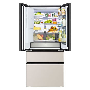 Mặt trước mở cửa với thực phẩm được lưu trữ bên trong