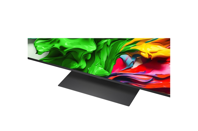 Parrot on a tree branch in vivid color. The title talks about how LG Al Picture Pro made impressive visual enhancements to the scene's resolution, brightness, depth, and clarity.