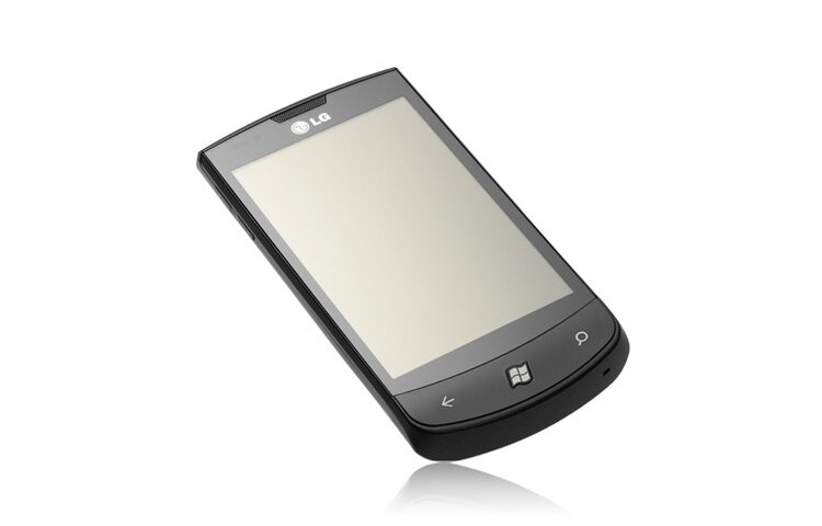 LG OPTIMUS 7 Smartphone mit Windows 7 und 3,8 Zoll großem Full Touchscreen, E900