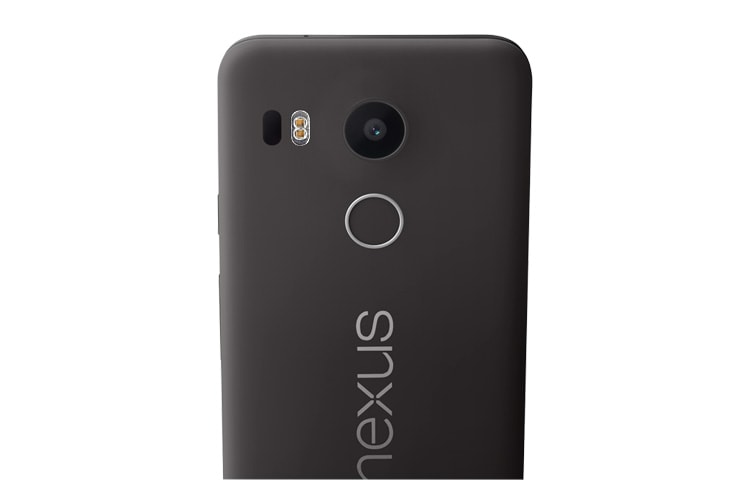LG Nexus 5X Android Smartphone mit 5,2 Zoll Full HD Display, 12,3 MP Kamera und Fingerabdrucksensor, H791