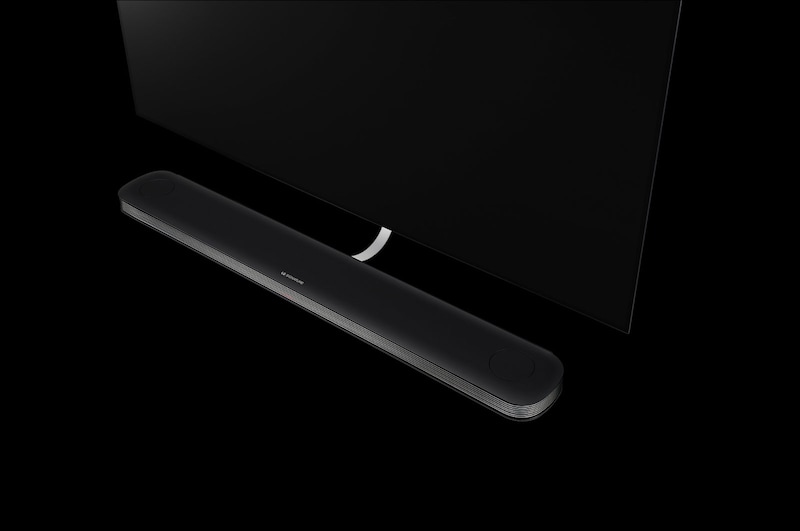 LG 77" LG SIGNATURE OLED TV, OLED77W8PLA
