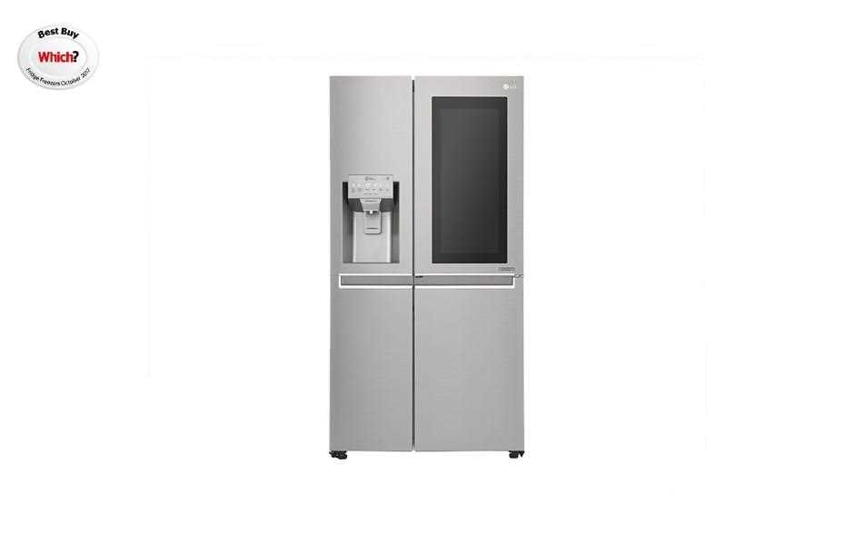 alt="Energieklasse A++ InstaView Door-in-Door Kühlschrank ohne Festwasseranschluss und mit Eisspender vor weißem Hintergrund."