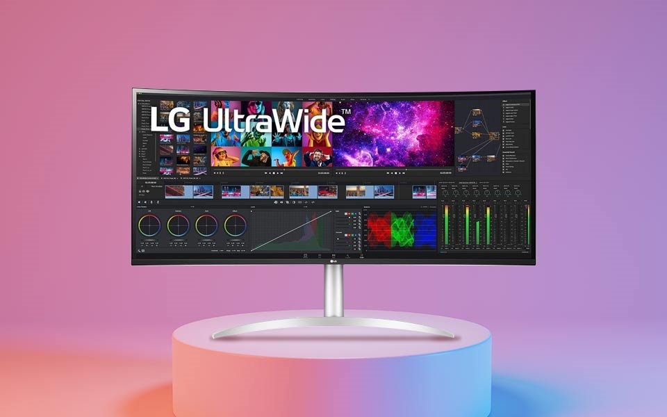 Sichern Sie sich den richtigen Blickwinkel mit einem 39,7&quot; Curved UltraWide™ 5K2K Nano IPS Display