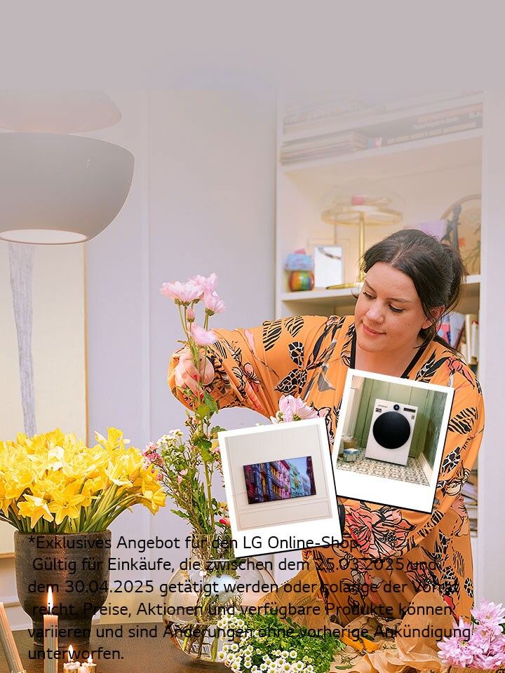 Bild einer Frau mit einem Blumenarrangement.
