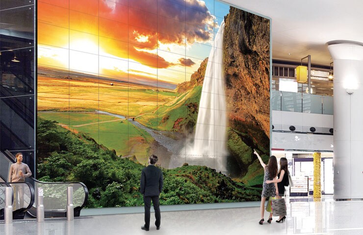 Front view of Video Wall 55VM5B 55VM5B