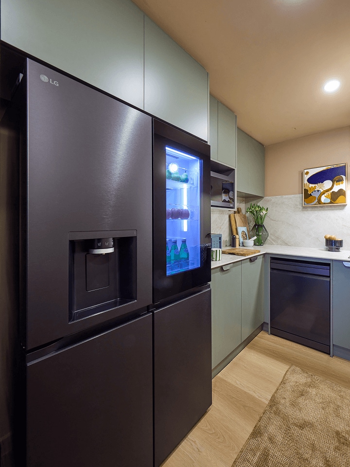 Kitchen & Laundry