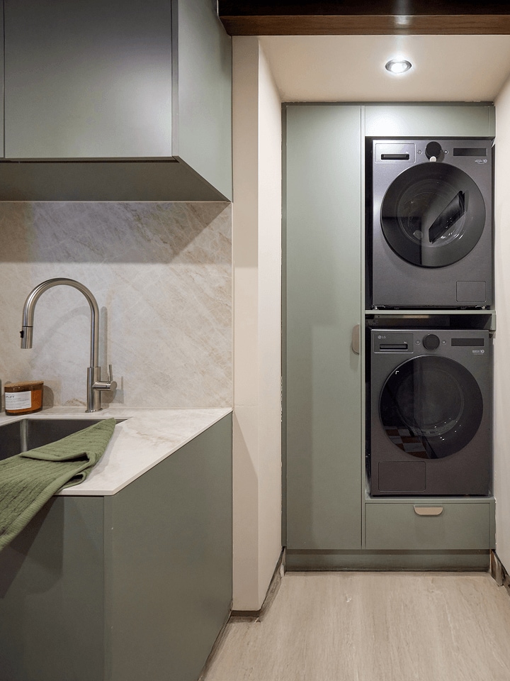 Kitchen & Laundry