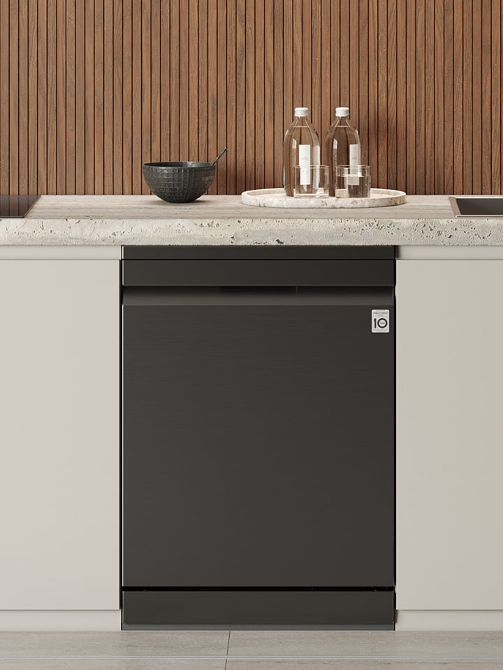 15 Place QuadWash Dishwasher Matte Black Freestanding XD2A25MB LG AU