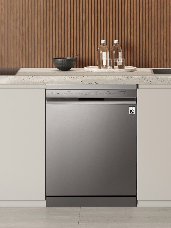 Interior lifestyle image showcasing the LG free-standing Dishwasher	
