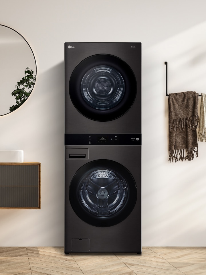 A video showing AI dry cycle detecting fabric type and sensing the amount of moisture left