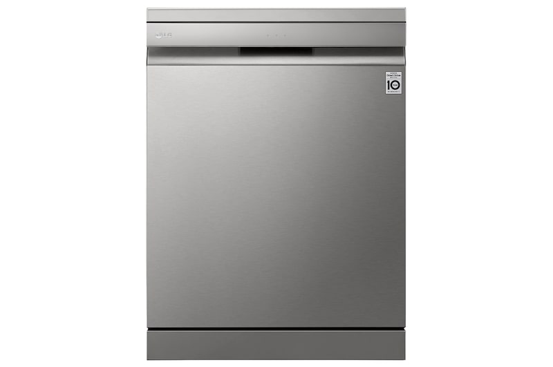 Front view of 15 Place QuadWash<sup>®</sup> Dishwasher - Freestanding XD3A25PS