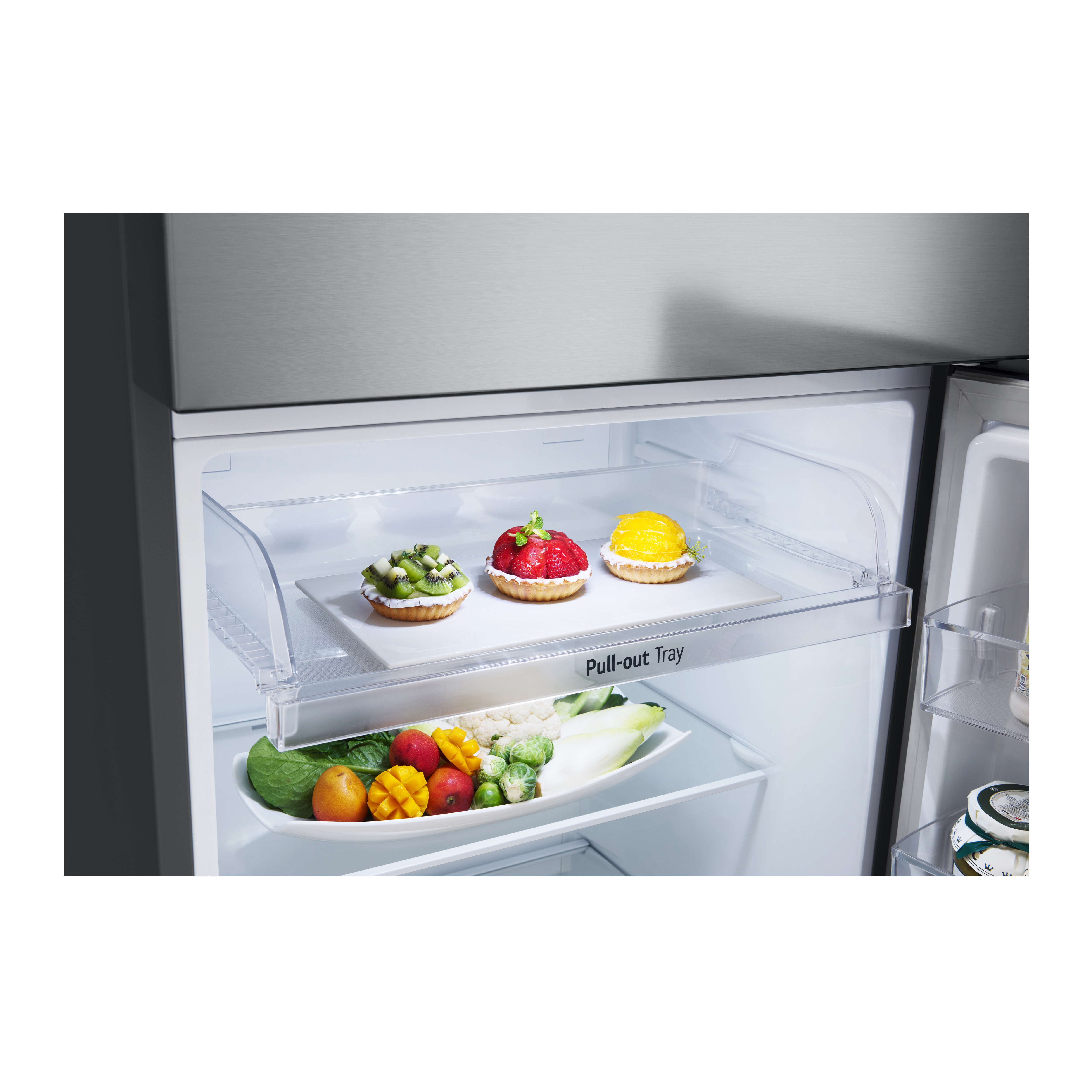  Pull out Tray