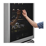 LG SIGNATURE 65 Bottle Wine Cellar, SG-W65TSL