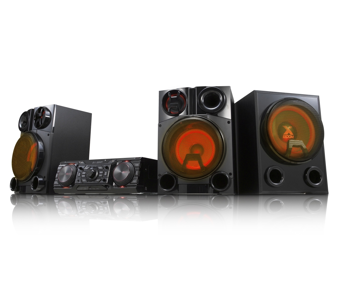 Front view of 2500W Mini System with Bluetooth® CM8450