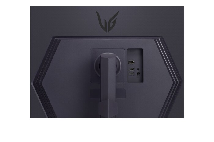 LG UltraGear™ 31.5 Inch | QHD IPS 180Hz Gaming Monitor | 1ms (GtG), DisplayHDR™ 400, 32GS75Q-B