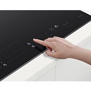 LG 60cm Induction Cooktop, 4 Cook Zones, 1 Flexi, BCI607T4BG
