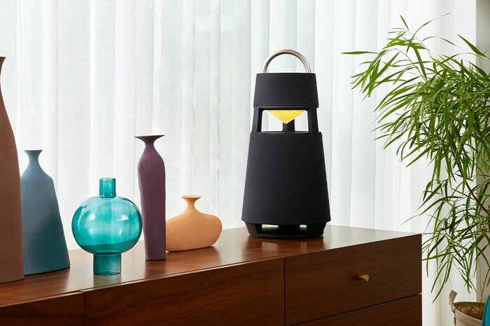 LG XBOOM 360 - RP4B - Omnidirectional 360˚ Sound Portable Wireless Bluetooth Speaker with Mood Lighting, RP4B