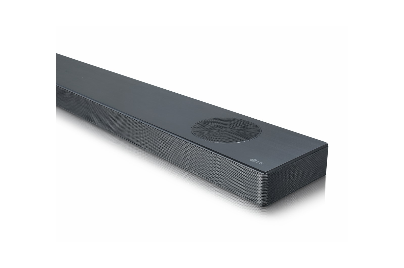 Front view of LG SL9YG, 500W 4.1.2ch with Meridian &amp; Dolby Atmos® Soundbar SL9YG