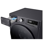 Detergent port open